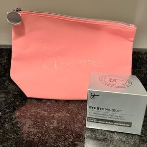 It Cosmetics Bye Bye Makeup Cleansing Balm w/ Pink Cosmetic Bag.